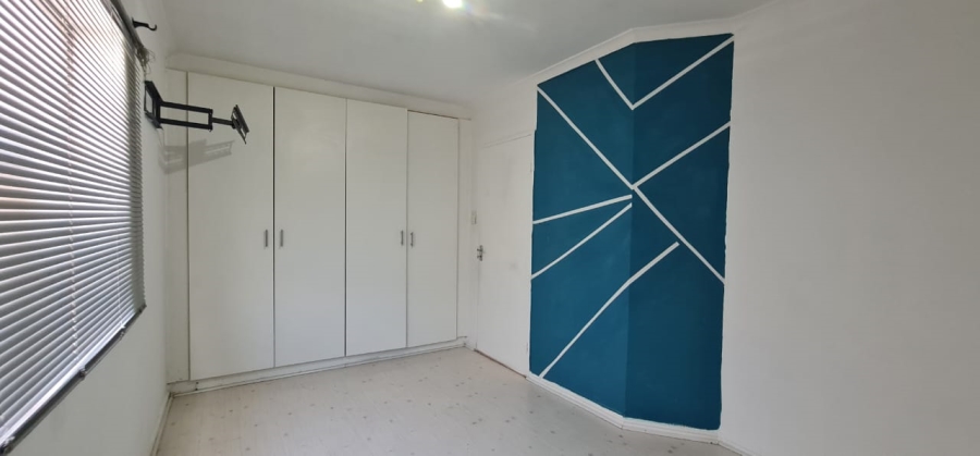 2 Bedroom Property for Sale in Parklands Western Cape